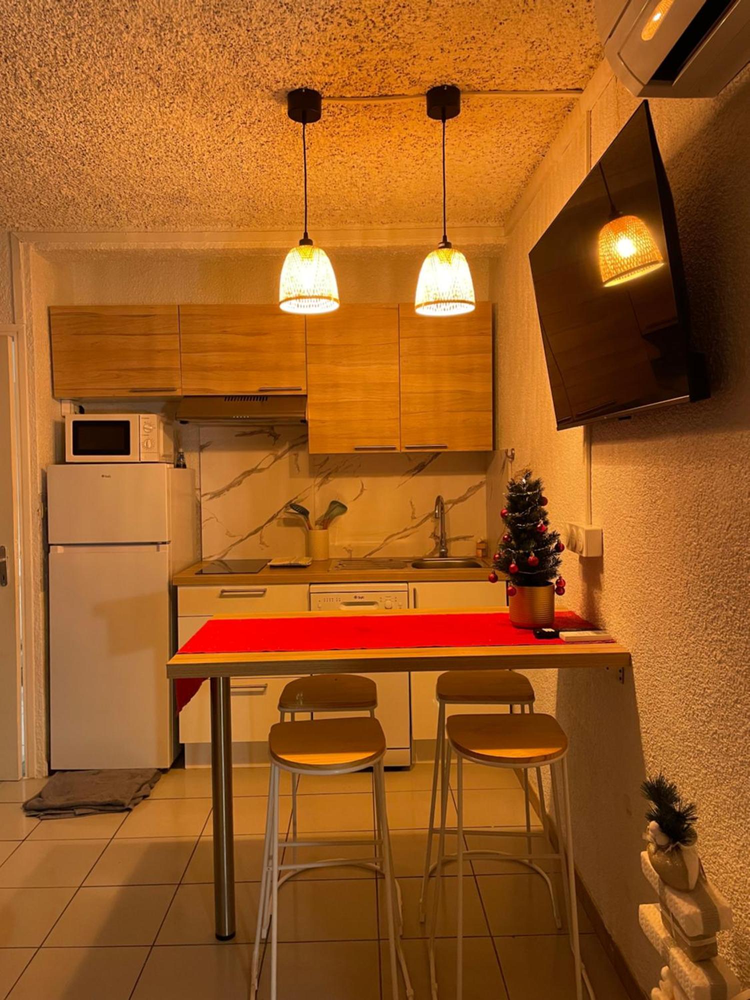 Studio Cosy A 300M De La Mer, Face Aux Festivals, Derriere La Night Life Ле-Баркарес Екстер'єр фото